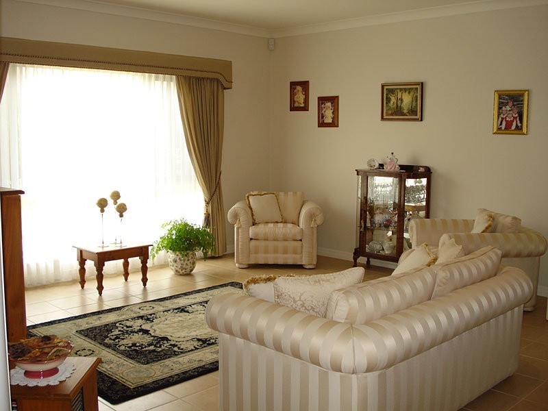 Hope Island QLD 4212