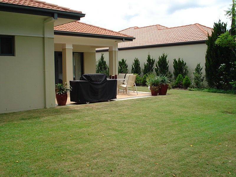 Hope Island QLD 4212