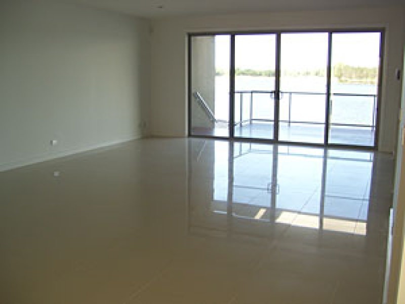 Hope Island QLD 4212