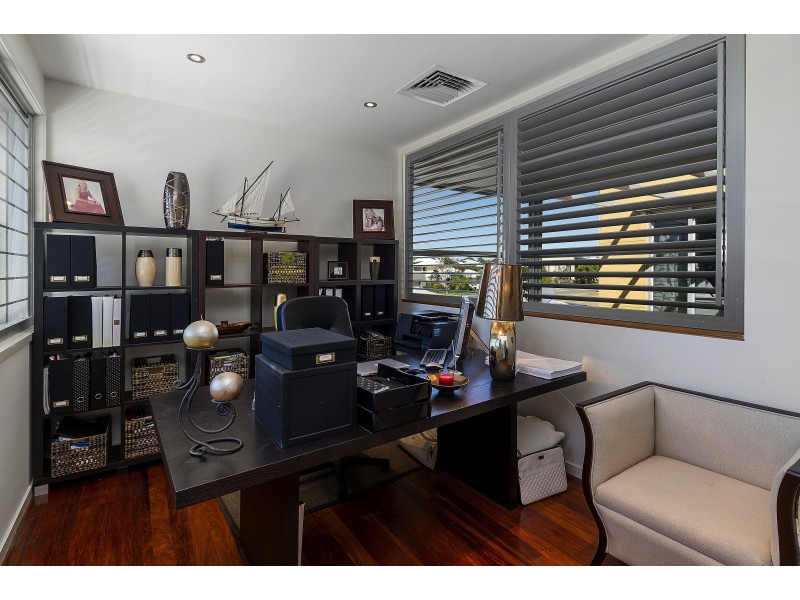 78 Marina Pde, Jacobs Well QLD 4208