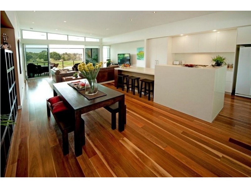 7520 Springfield Drive, Hope Island QLD 4212