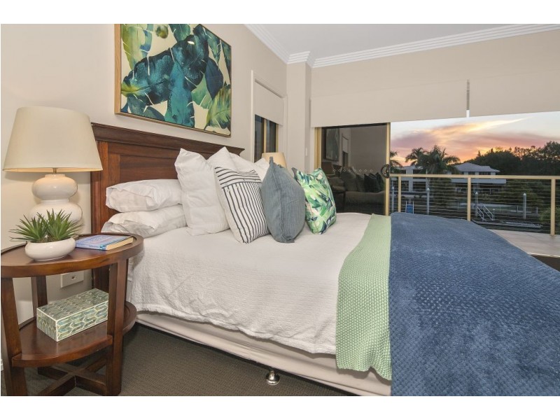 Hope Island QLD 4212