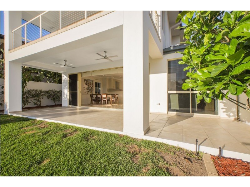 Hope Island QLD 4212