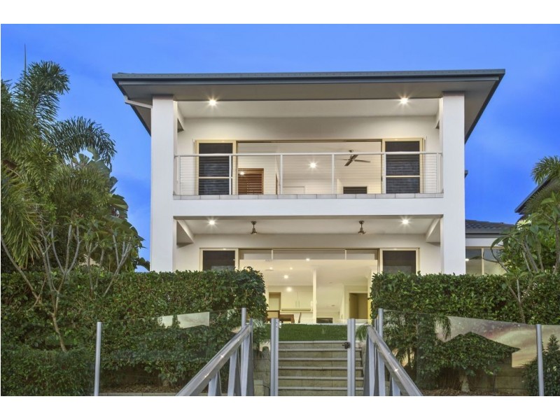 Hope Island QLD 4212