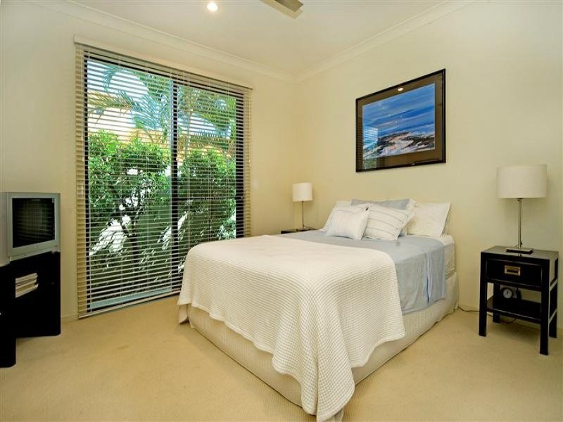 Hope Island QLD 4212