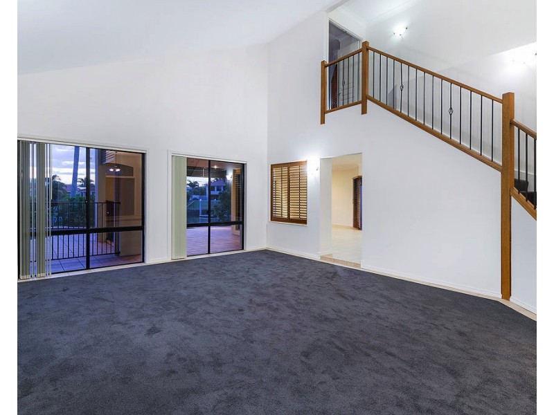 2131 Carlton Dr, Hope Island QLD 4212