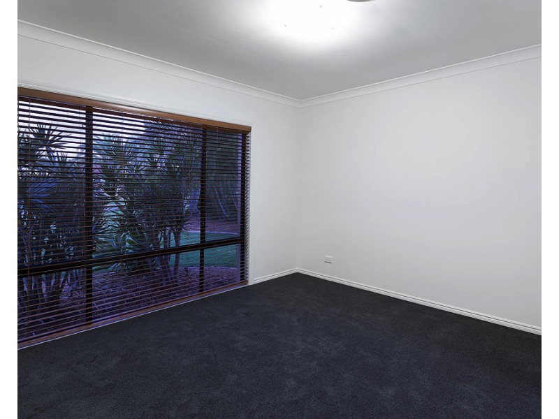 2131 Carlton Dr, Hope Island QLD 4212
