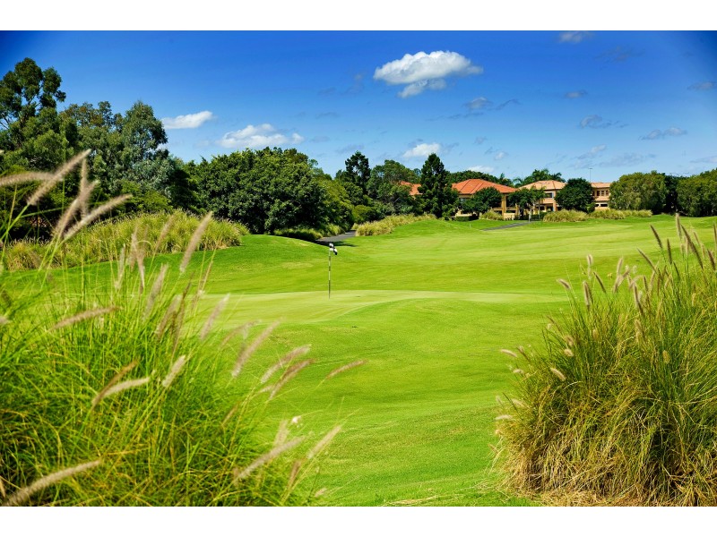 3230 Palladian Dr, Hope Island QLD 4212