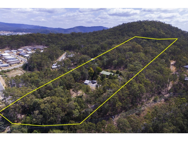 266 Kopps Rd, Oxenford QLD 4210