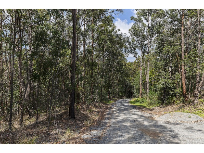 266 Kopps Rd, Oxenford QLD 4210