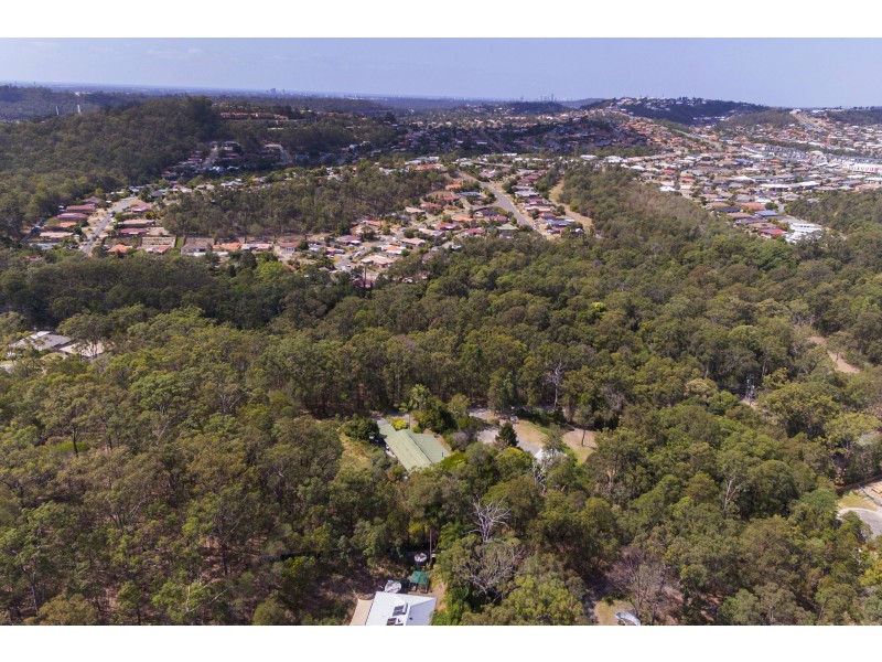 266 Kopps Rd, Oxenford QLD 4210