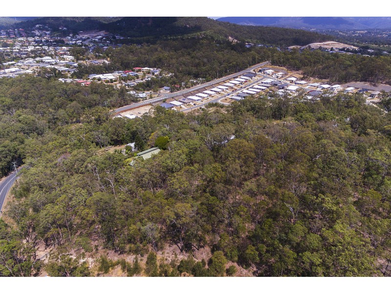 266 Kopps Rd, Oxenford QLD 4210