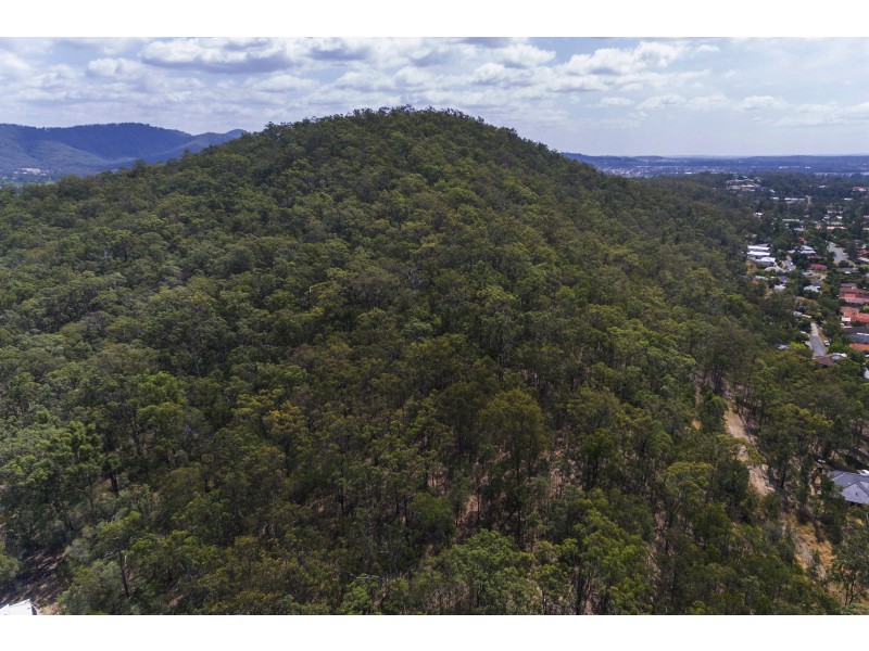 266 Kopps Rd, Oxenford QLD 4210