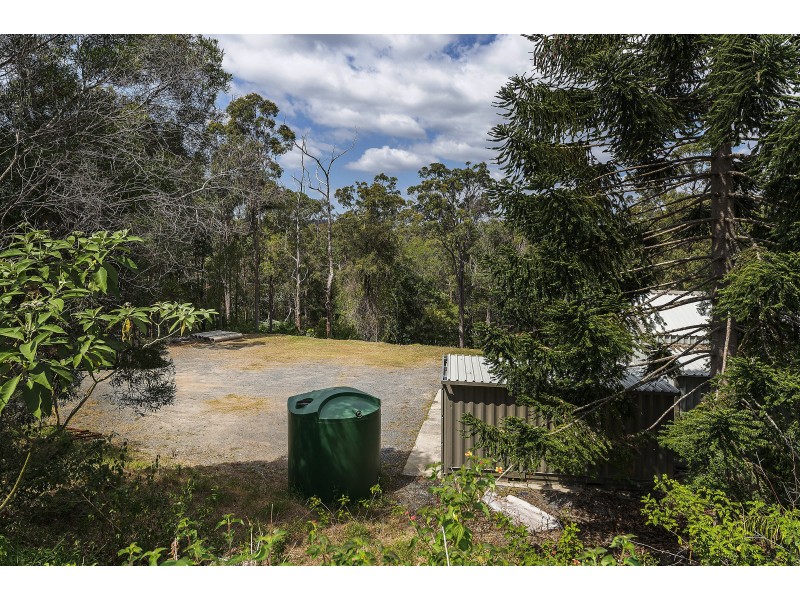 266 Kopps Rd, Oxenford QLD 4210