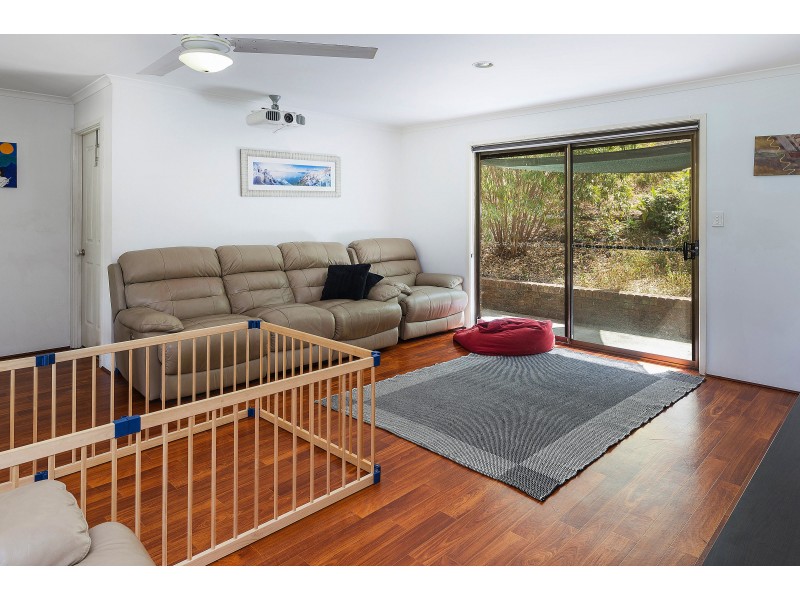 266 Kopps Rd, Oxenford QLD 4210