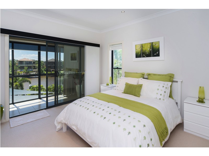 2159 Beaufort Way, Hope Island QLD 4212