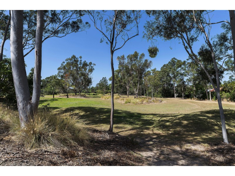 8139 Magnolia Drive West, Hope Island QLD 4212