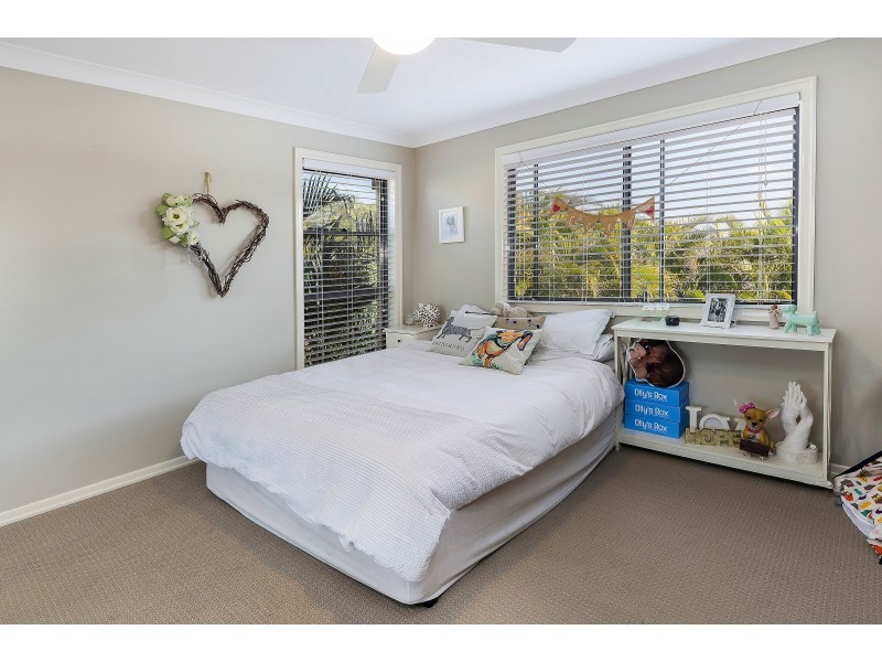 539 Oyster Cove Prom, Helensvale QLD 4212