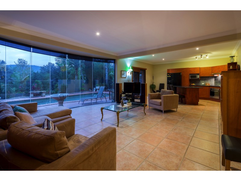 70-72 The Oval Drive, Mount Nathan QLD 4211