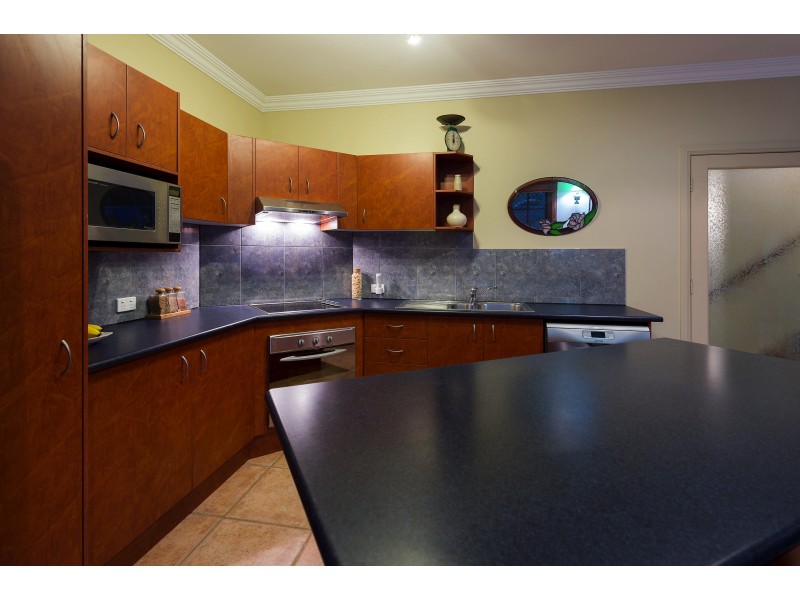 70-72 The Oval Drive, Mount Nathan QLD 4211