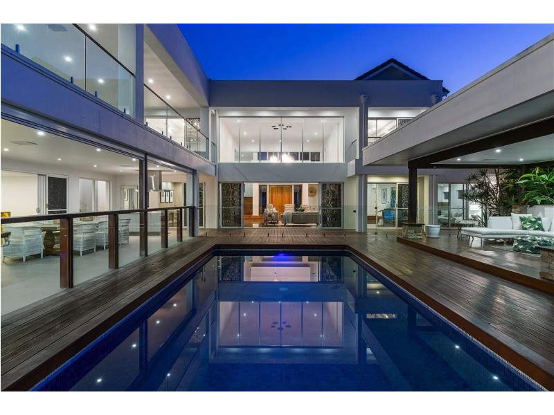 6256 Spyglass Hill, Hope Island QLD 4212