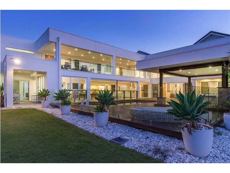 6256 Spyglass Hill, Hope Island QLD 4212