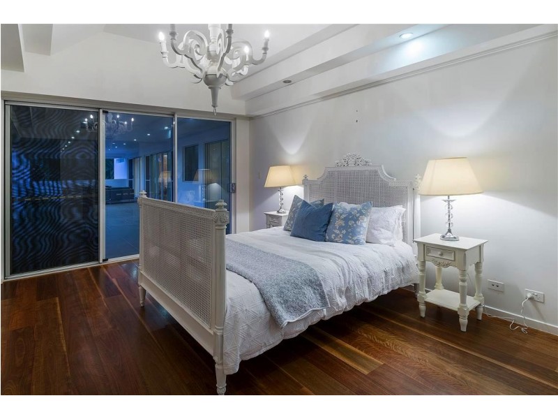 6256 Spyglass Hill, Hope Island QLD 4212