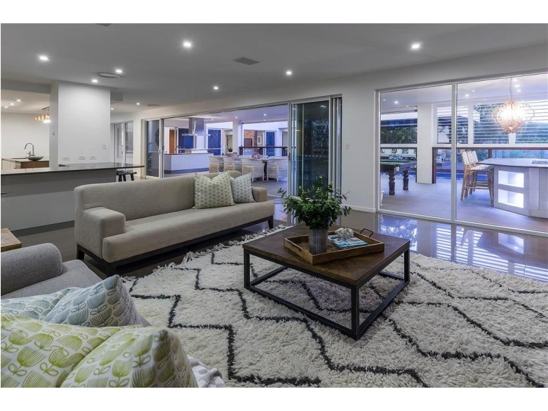 6256 Spyglass Hill, Hope Island QLD 4212