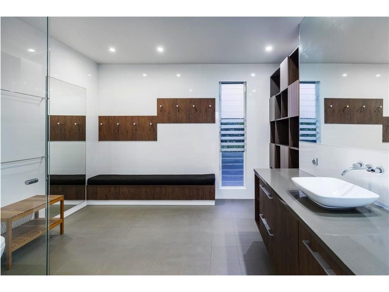 6256 Spyglass Hill, Hope Island QLD 4212