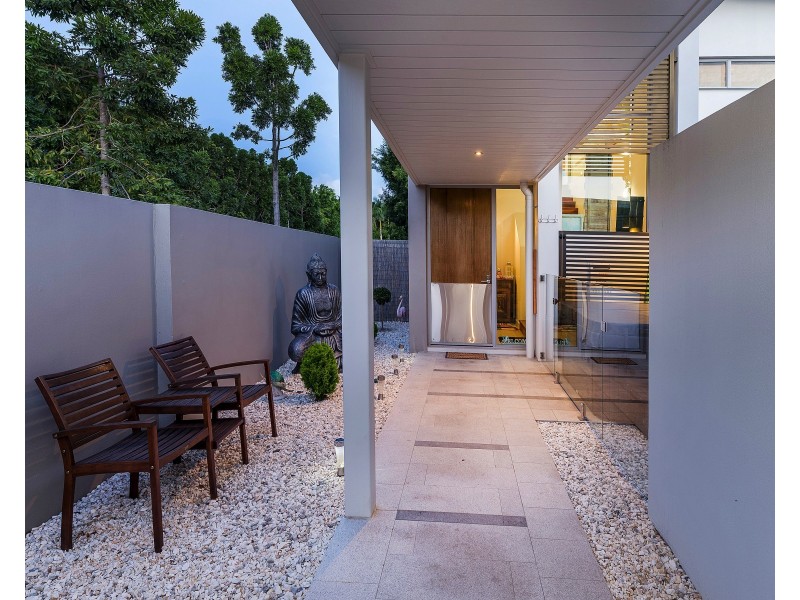 7502 Springfield Dr, Hope Island QLD 4212