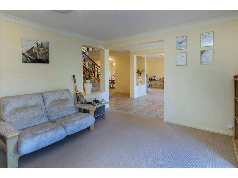 18 Hazlett St, Maudsland QLD 4210