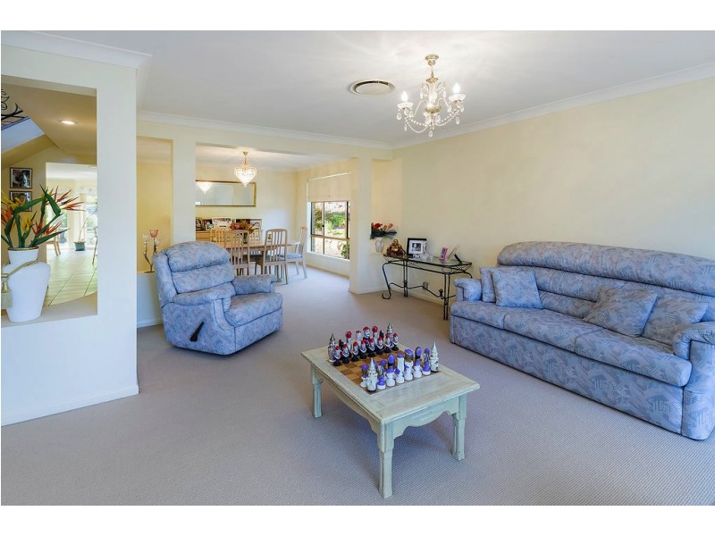 18 Hazlett St, Maudsland QLD 4210