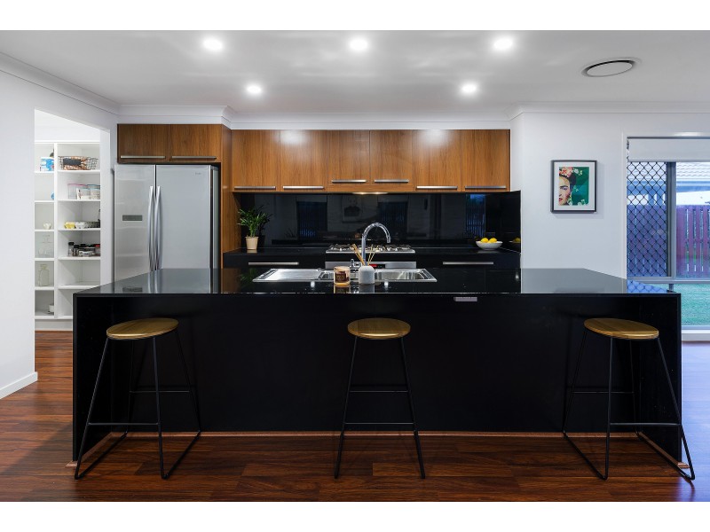 1 Saltwater St, Pimpama QLD 4209