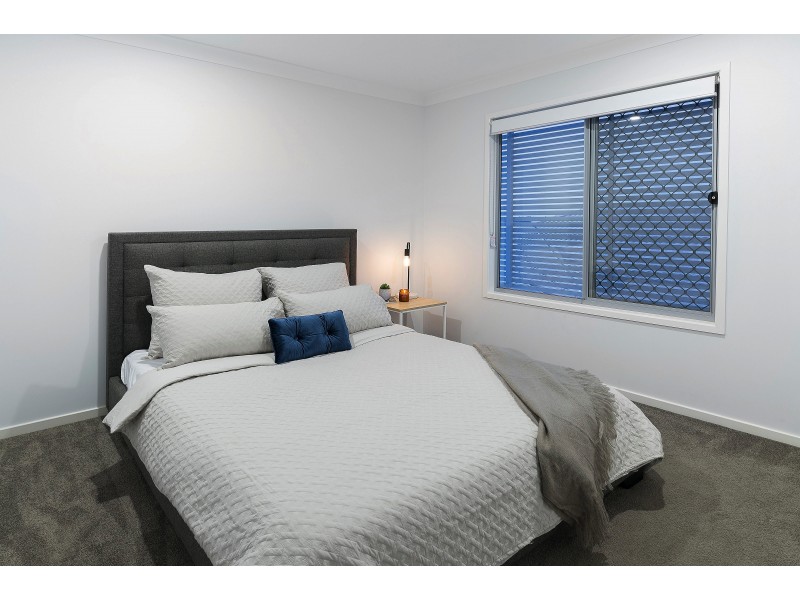 1 Saltwater St, Pimpama QLD 4209