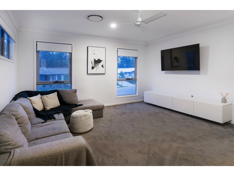 1 Saltwater St, Pimpama QLD 4209