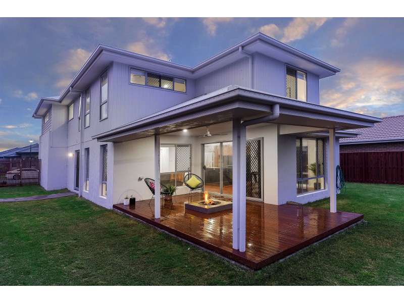 1 Saltwater St, Pimpama QLD 4209