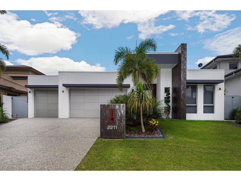 2211 Taromeo Ct, Hope Island QLD 4212