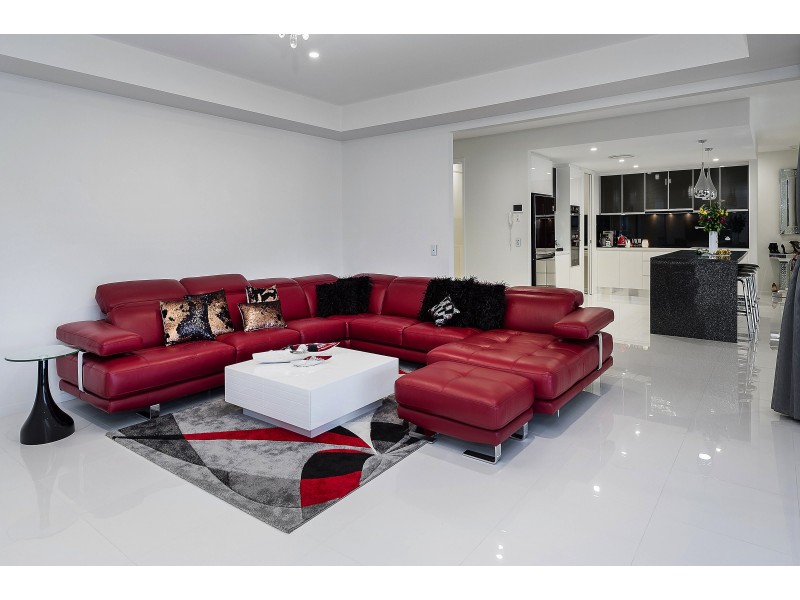 2211 Taromeo Ct, Hope Island QLD 4212