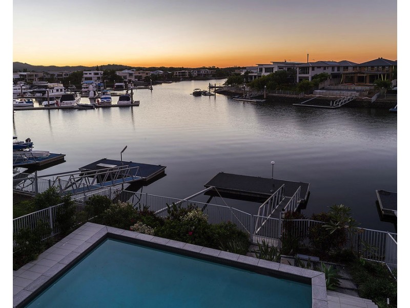 14 River Links Boulevard East, Helensvale QLD 4212
