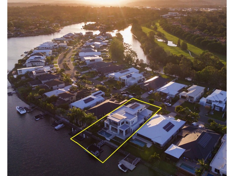 98 The Peninsula, Helensvale QLD 4212