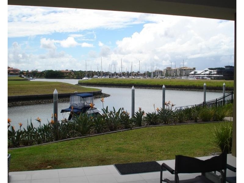 Hope Island QLD 4212