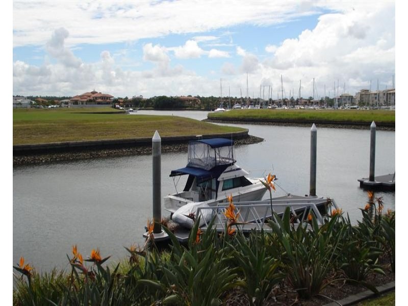 Hope Island QLD 4212