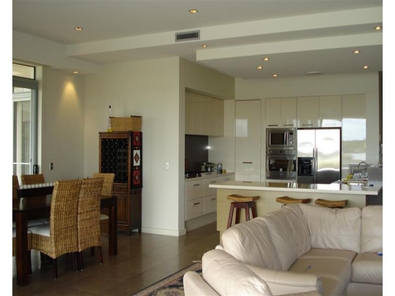 Hope Island QLD 4212