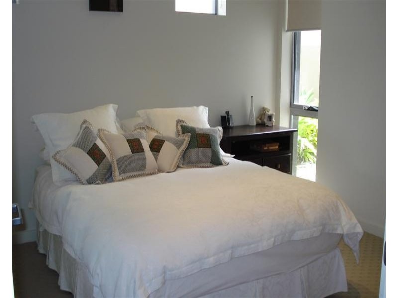 Hope Island QLD 4212