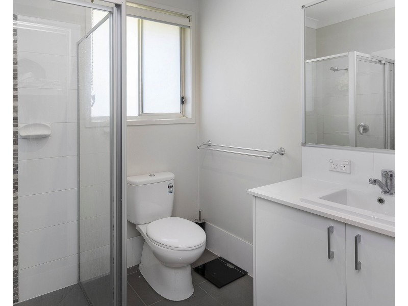 11 Greenmount St, Pimpama QLD 4209