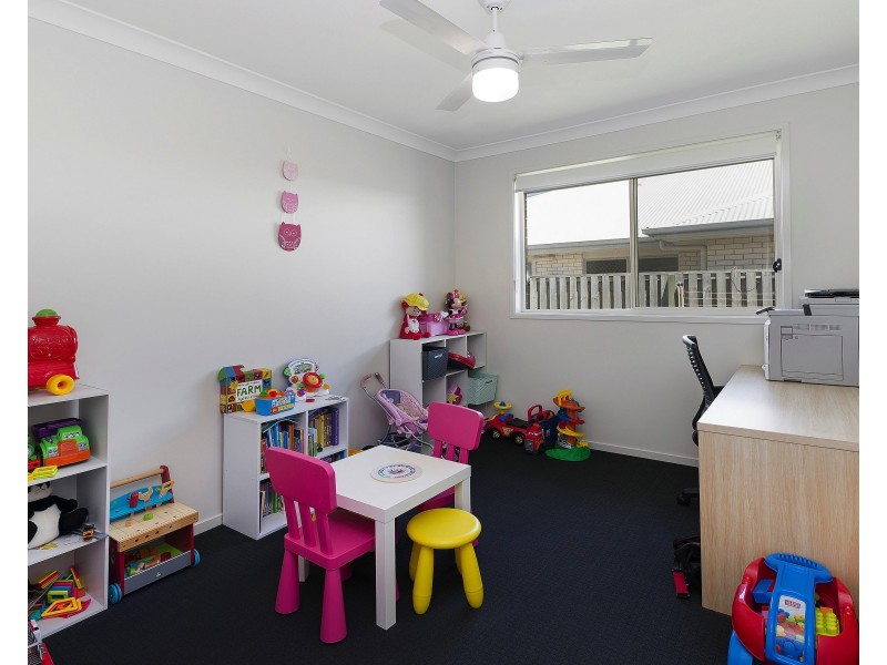 11 Greenmount St, Pimpama QLD 4209