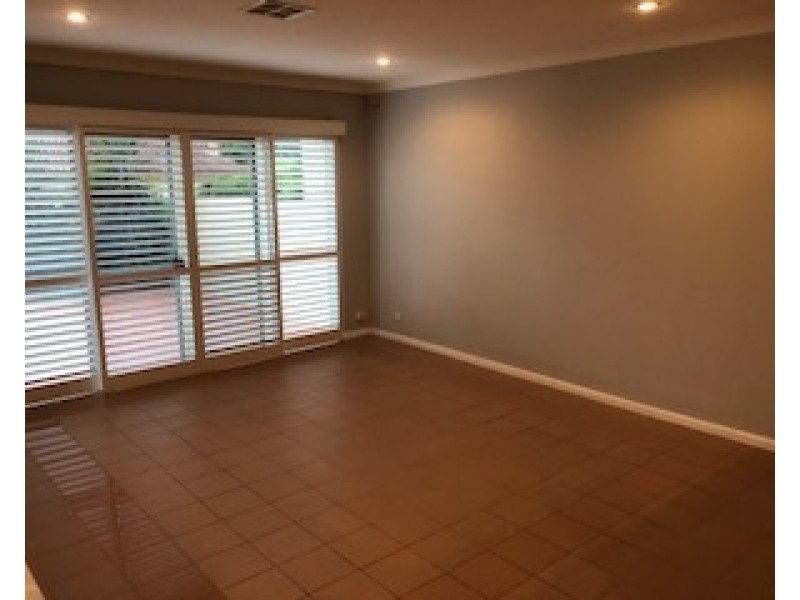 Hope Island QLD 4212