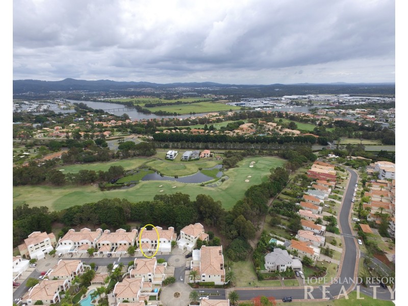 8853 Magnolia Drive East, Hope Island QLD 4212