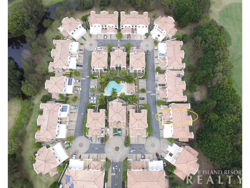 8853 Magnolia Drive East, Hope Island QLD 4212