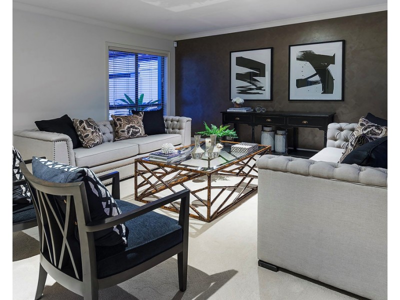 2023 Gracemere Gardens Cct, Hope Island QLD 4212